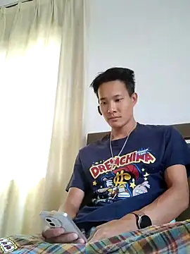 Dannyhobb online show from 06/09/26, 03:29
