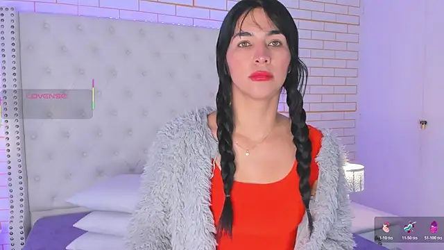 Emilly wilson  online show from 10/27/25, 01:04