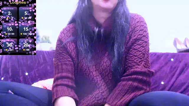 Snapshot of Alina_eve chatting on 10/29/25, 09:38 Alina eve online show from 10/29/25, 09:38