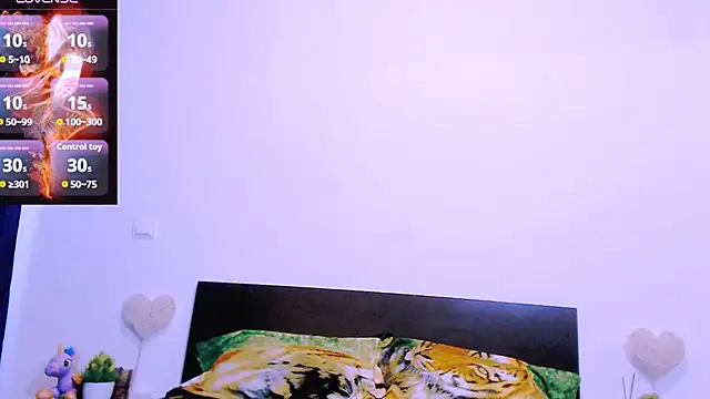 Snapshot of Alina_eve chatting on 11/20/25, 11:43 Alina eve online show from 11/20/25, 11:43