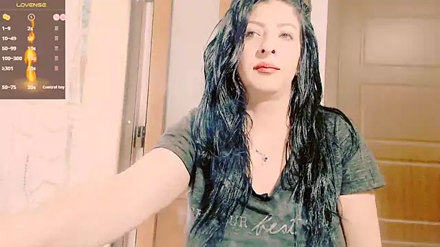 Alina eve online show from 06/16/26, 04:53