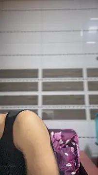 DoctorAlonee46 online show from 09/15/25, 04:56