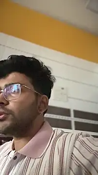 DoctorAlonee46 online show from 10/25/25, 07:38