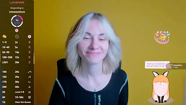 Snapshot of Fiona_Night chatting on 09/30/25, 05:12 Fiona Night online show from 09/30/25, 05:12