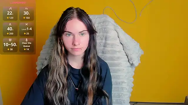 Fiona Night online show from 06/19/26, 11:25