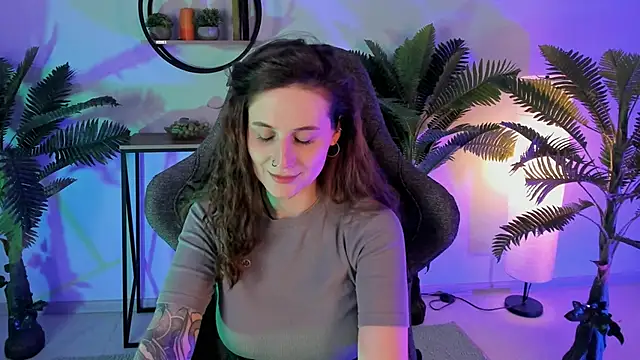 OliviaMcClean online show from 03/22/25, 08:48