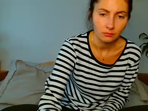 Irina9793 online show from 11/10/25, 11:09