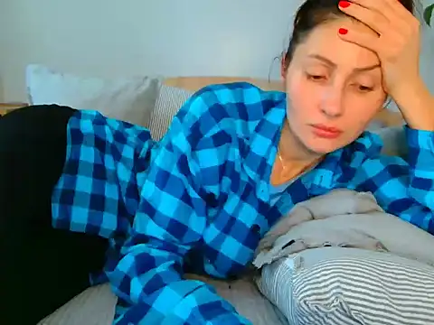 Irina9793 online show from 05/11/26, 09:15