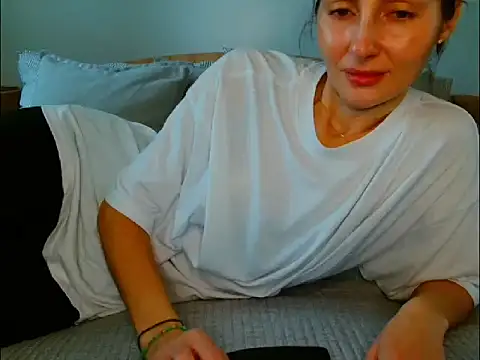 Irina9793 online show from 05/12/26, 05:59