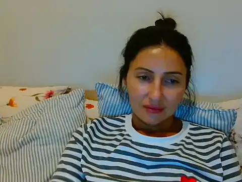 Irina9793 online show from 08/07/26, 05:48