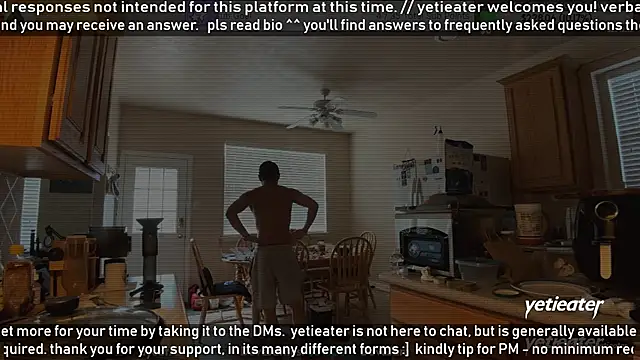 Snapshot of yetieater chatting on 03/27/26, 04:29 yetieater online show from 03/27/26, 04:29