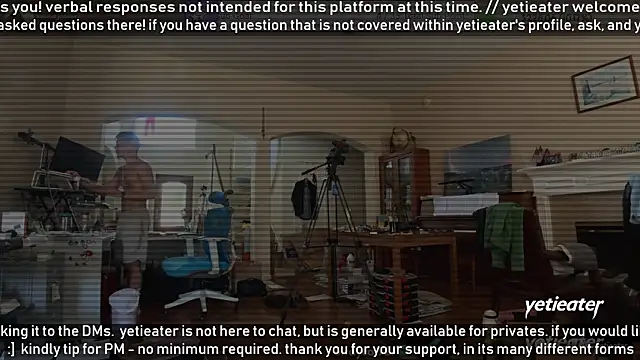 Snapshot of yetieater chatting on 06/02/26, 04:09 yetieater online show from 06/02/26, 04:09