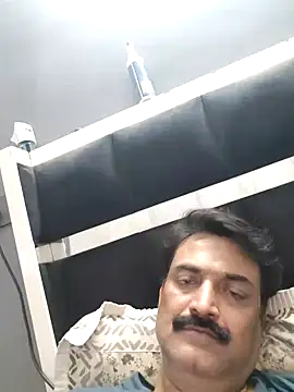 Snapshot of boobs5626 chatting on 03/02/25, 05:14 boobs5626 online show from 03/02/25, 05:14