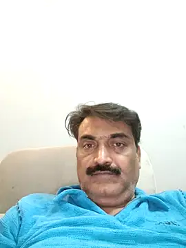 Snapshot of boobs5626 chatting on 11/29/25, 06:33 boobs5626 online show from 11/29/25, 06:33