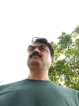 Snapshot of boobs5626 chatting on 12/01/25, 05:23 boobs5626 online show from 12/01/25, 05:23