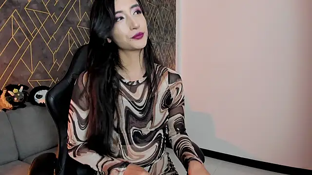 Snapshot of Tahara_Romanov chatting on 01/05/26, 06:22 Tahara Romanov online show from 01/05/26, 06:22