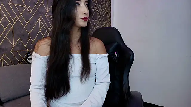 Snapshot of Tahara_Romanov chatting on 03/16/26, 02:43 Tahara Romanov online show from 03/16/26, 02:43