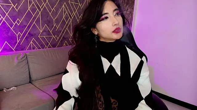 Snapshot of Tahara_Romanov chatting on 05/05/26, 03:09 Tahara Romanov online show from 05/05/26, 03:09