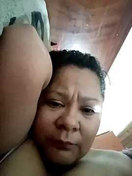 lia-taylor33 online show from 03/12/25, 10:26