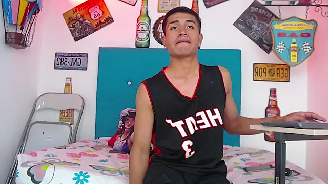 willians   0 online show from 03/05/25, 02:36