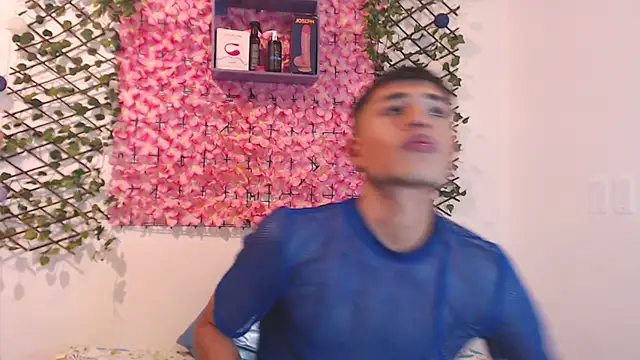 willians   0 online show from 10/07/25, 03:47