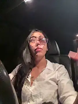 lex-llexiiii27 online show from 12/18/25, 11:22