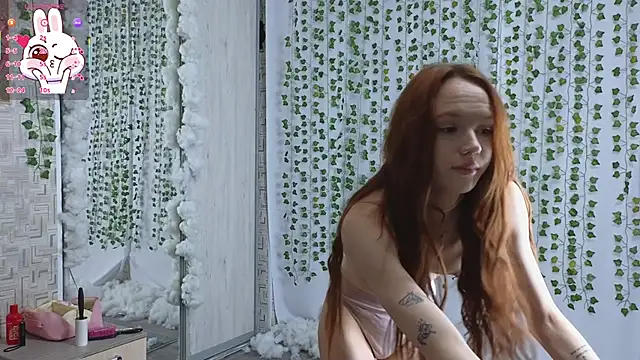 Snapshot of Lusy_PickMe chatting on 11/10/25, 05:28 Lusy PickMe online show from 11/10/25, 05:28