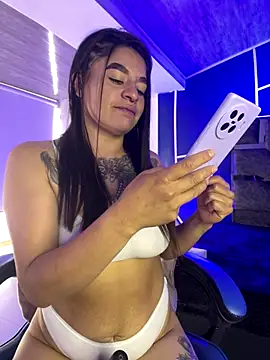 sofia 23x online show from 11/08/25, 01:22