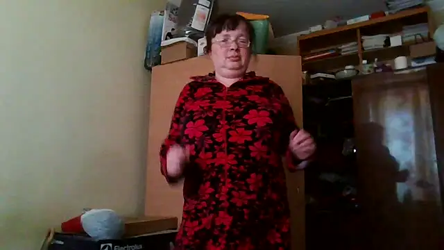 Snapshot of Queen-Elizabeth-25 chatting on 03/08/25, 11:16 Queen-Elizabeth-25 online show from 03/08/25, 11:16