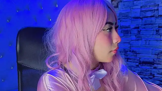 Sofia Daemon online show from 10/30/25, 03:52