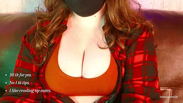 Snapshot of ImMissAmelie chatting on 11/07/25, 12:54 ImMissAmelie online show from 11/07/25, 12:54