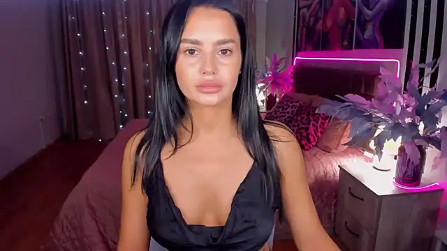 DanaSincere online show from 11/09/25, 06:01