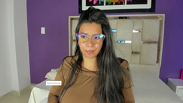 Snapshot of emilyy_cooperr chatting on 02/28/26, 12:17 emilyy cooperr online show from 02/28/26, 12:17