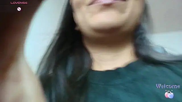issa  nassar online show from 06/12/26, 01:32
