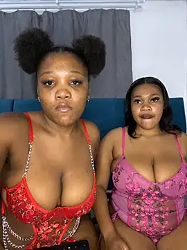 CuteSexyBoobz online show from 11/08/25, 09:46