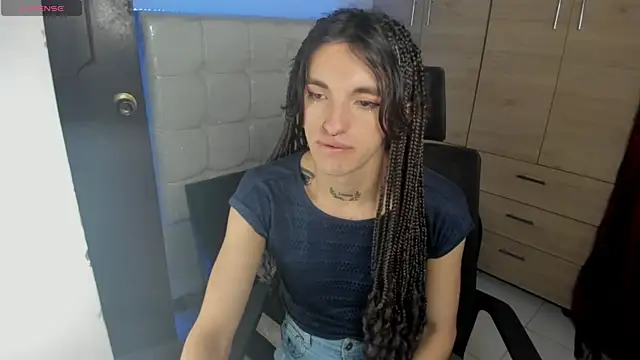 Maite Wings online show from 03/06/25, 12:41