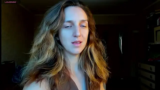 Snapshot of desired_zzoya chatting on 09/17/25, 10:17 desired zzoya online show from 09/17/25, 10:17