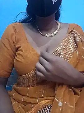 Snapshot of Sexyradha_ chatting on 02/07/26, 10:13 Sexyradha online show from 02/07/26, 10:13