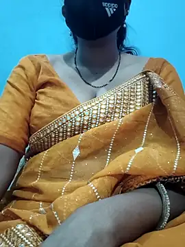 Snapshot of Sexyradha_ chatting on 02/21/26, 05:25 Sexyradha online show from 02/21/26, 05:25