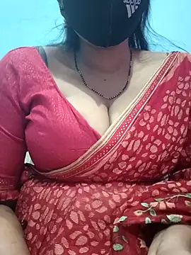 Snapshot of Sexyradha_ chatting on 02/22/26, 03:43 Sexyradha online show from 02/22/26, 03:43