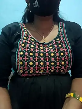 Snapshot of Sexyradha_ chatting on 03/07/26, 03:53 Sexyradha online show from 03/07/26, 03:53