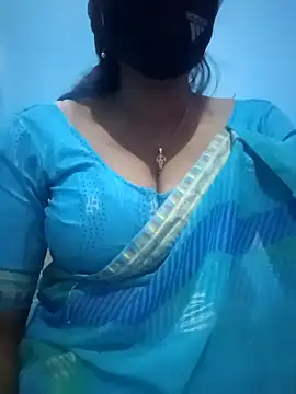 Snapshot of Sexyradha_ chatting on 03/09/26, 05:06 Sexyradha online show from 03/09/26, 05:06