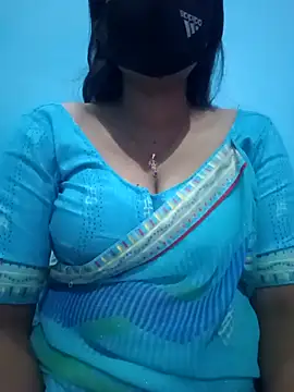 Snapshot of Sexyradha_ chatting on 03/20/26, 05:40 Sexyradha online show from 03/20/26, 05:40