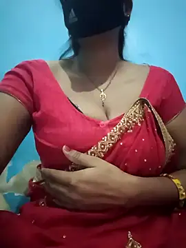 Snapshot of Sexyradha_ chatting on 03/22/26, 12:58 Sexyradha online show from 03/22/26, 12:58