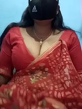 Snapshot of Sexyradha_ chatting on 03/25/26, 07:36 Sexyradha online show from 03/25/26, 07:36