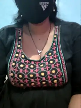 Snapshot of Sexyradha_ chatting on 04/12/26, 04:56 Sexyradha online show from 04/12/26, 04:56
