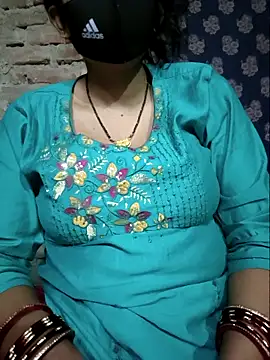 Snapshot of Sexyradha_ chatting on 04/19/26, 06:10 Sexyradha online show from 04/19/26, 06:10