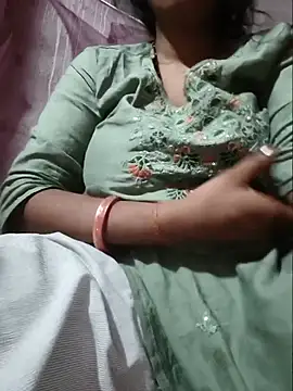Snapshot of Sexyradha_ chatting on 06/06/26, 07:29 Sexyradha online show from 06/06/26, 07:29