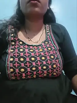 Snapshot of Sexyradha_ chatting on 07/12/26, 06:21 Sexyradha online show from 07/12/26, 06:21