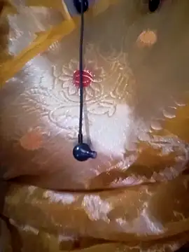 Snapshot of Neha-Bhabhi-Rasily chatting on 09/25/25, 03:32 Neha-Bhabhi-Rasily online show from 09/25/25, 03:32